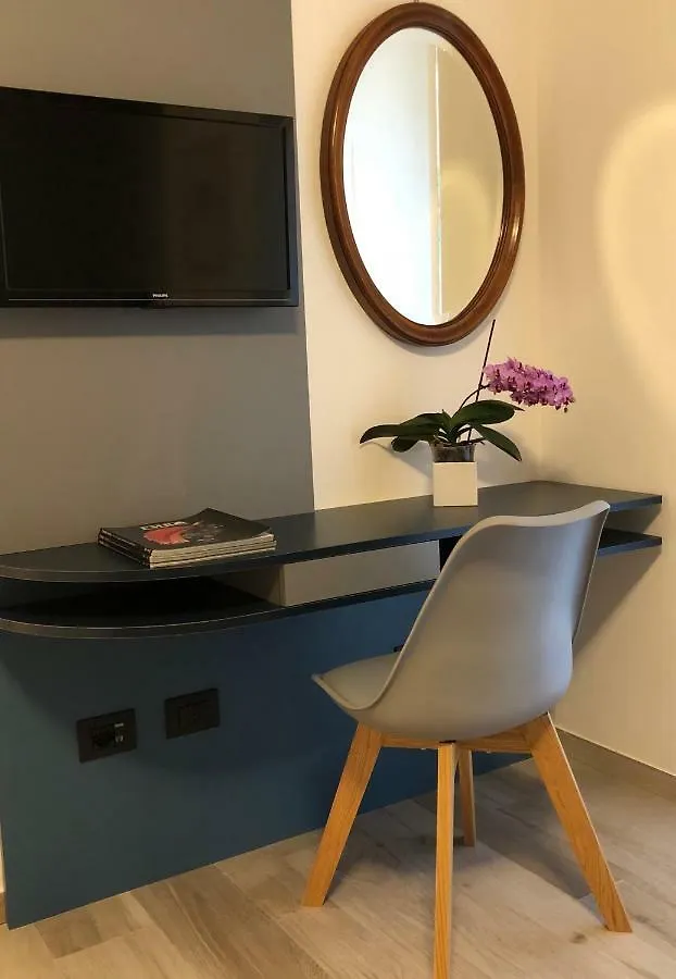 Hotel Calma Di Vento à Sestri Levante 0*,  Italie